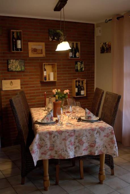 Appartamento Casavitis Erholung Am Weinberg Lontzen Esterno foto